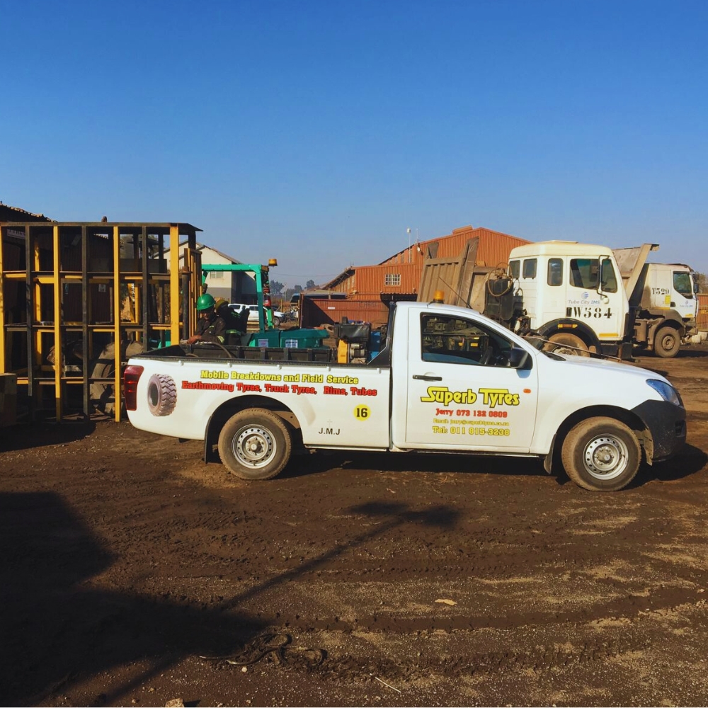 Superb Tyres - On-site Field Services For OTR And Truck Tyre Repairs & Maintenance